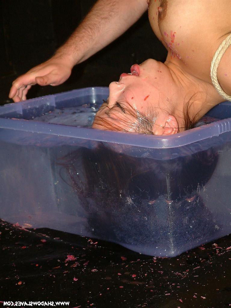 12P Underwater japanese breathplay and extreme suspension bondage of