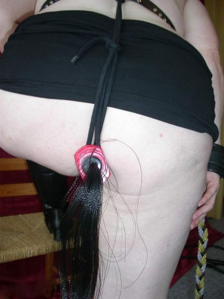 15P Bondaged mature women