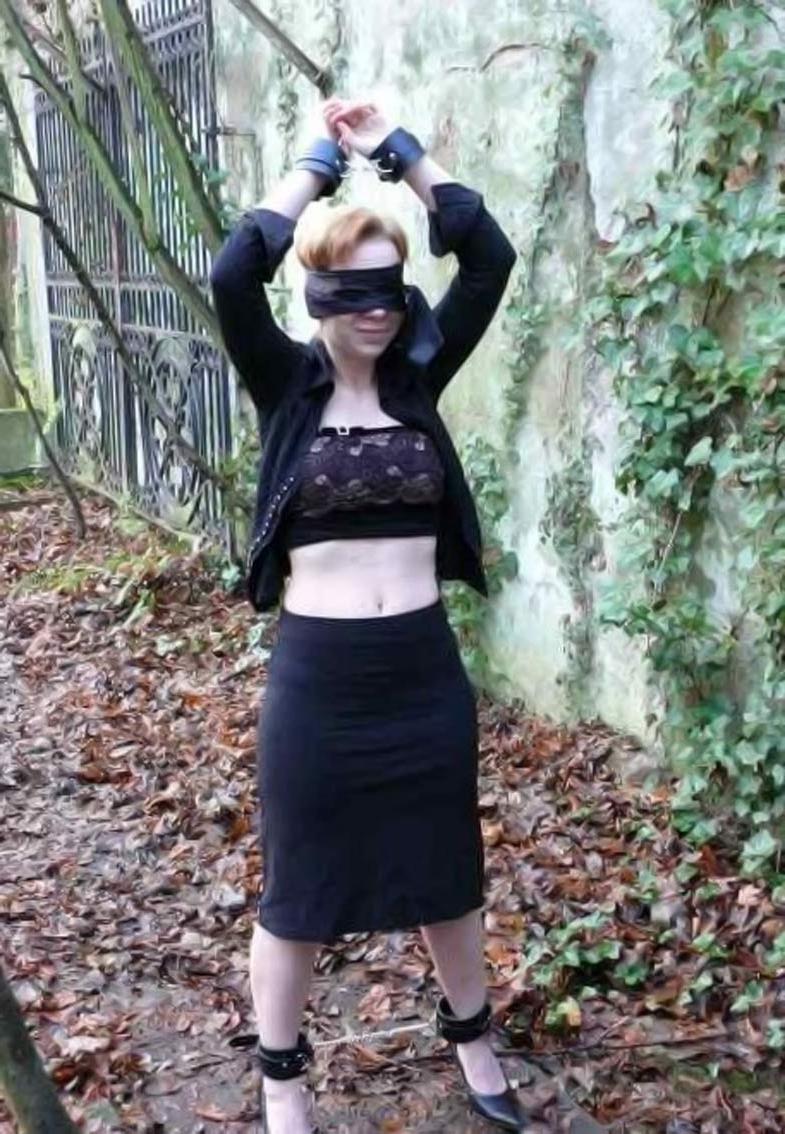 15P Hot bondage action