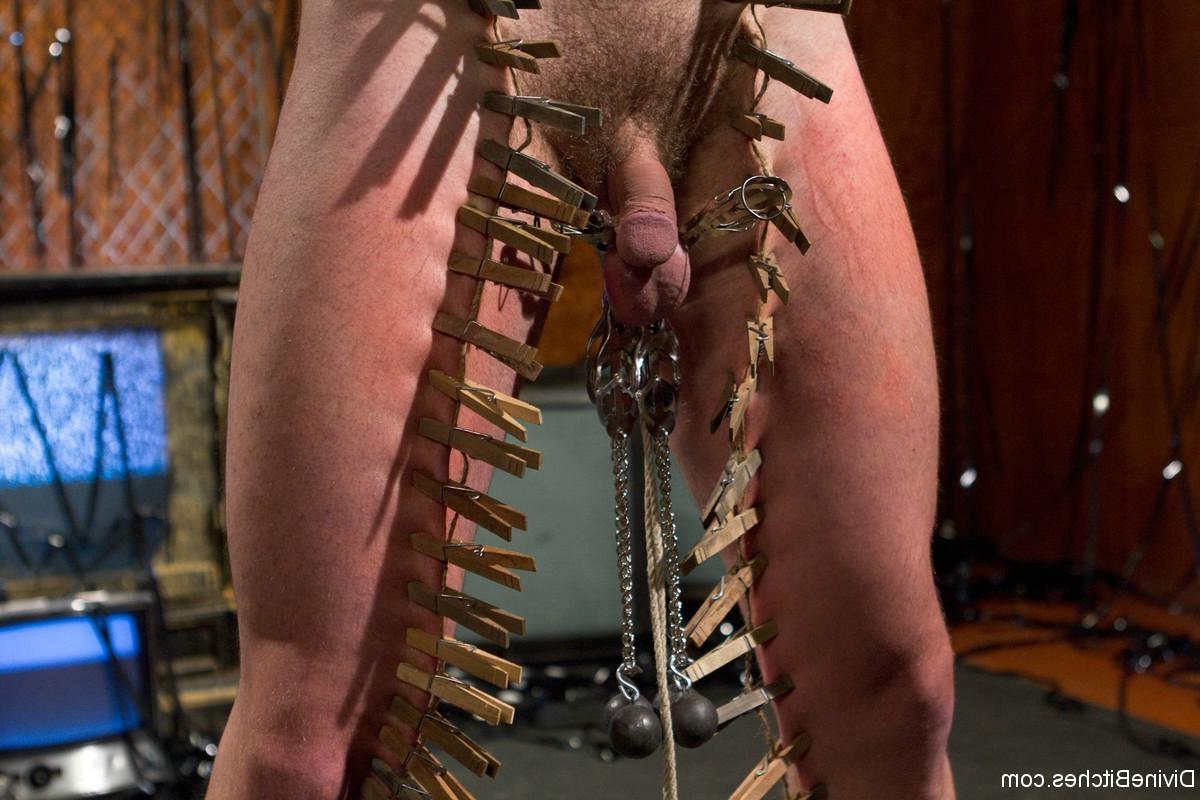 24P Kinky dominatrix tied up and strap-on fucked slave guy