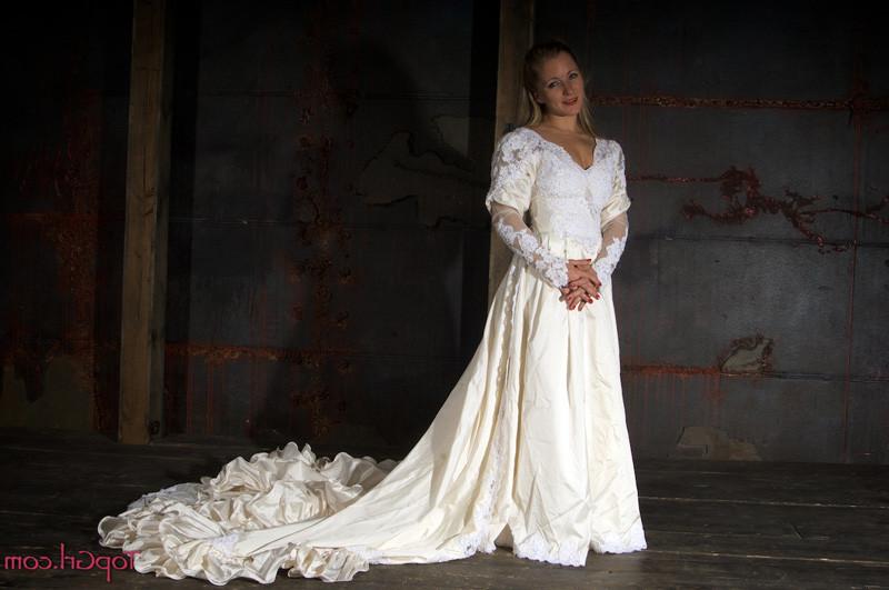 16P Dia Zerva got married to the man of her dreams but he quickly sold her into a n