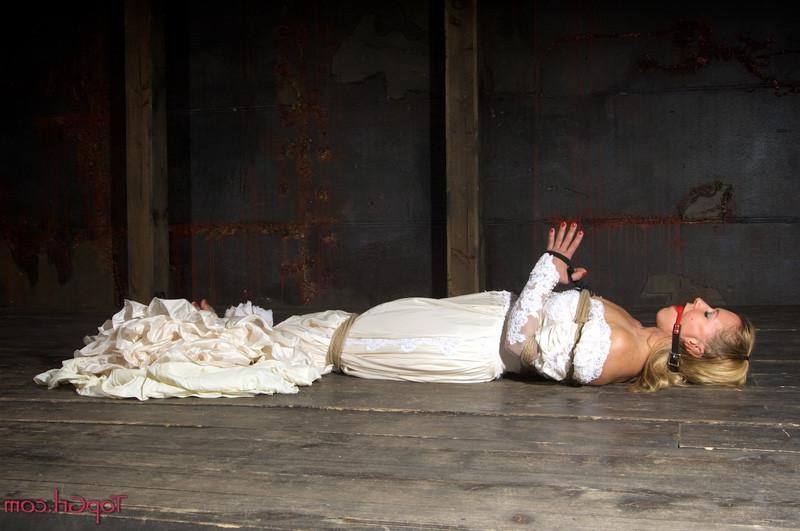 16P Dia Zerva got married to the man of her dreams but he quickly sold her into a n