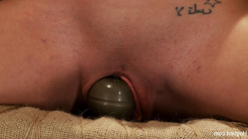 15P Big titted 21yr old, her first ever hardcore bondage shoot. 1st timers are fun, 