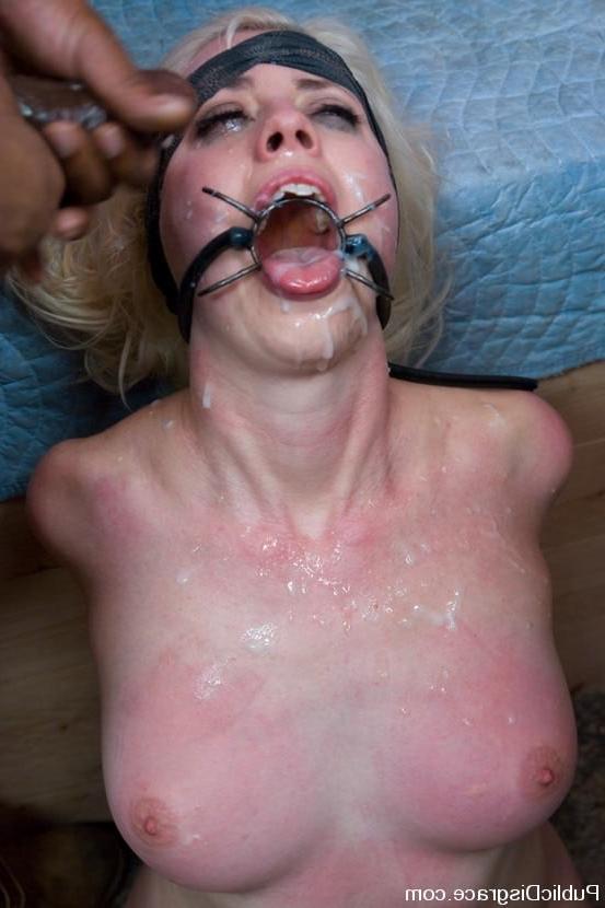 15P Lorelei Lee gets bondage act and having rough sex in orgy