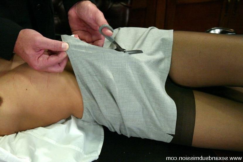 15P Girl getting bondage experience and having sex in the office