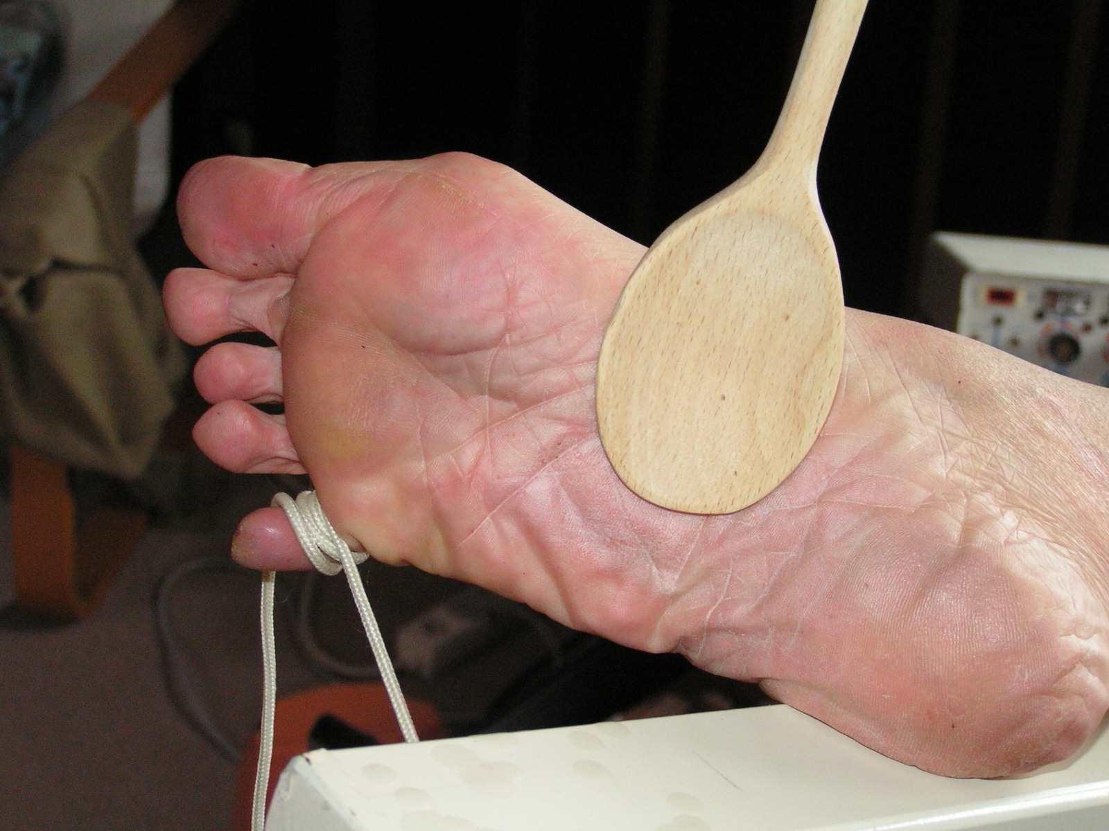 16P Lesbian mistress in extreme bastinado and foot spanking of her bound slavegirl