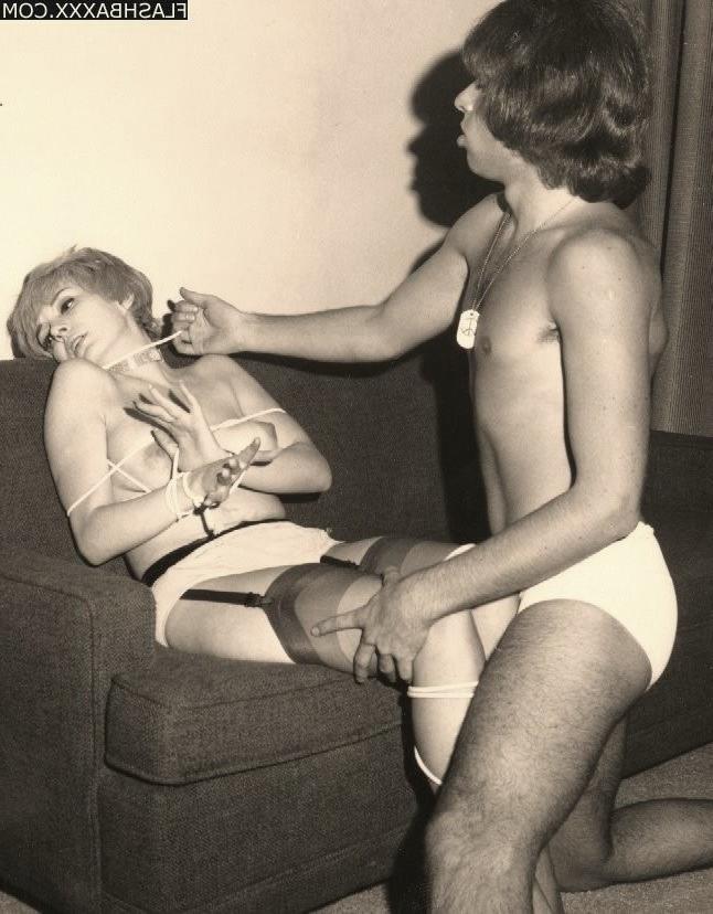 16P Rare retro bondage series from the 1960s