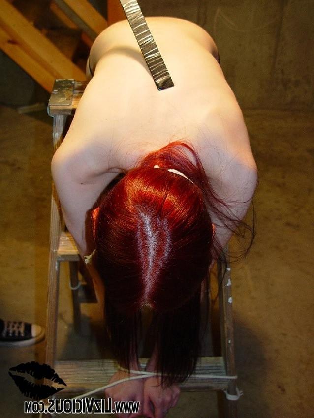 16P famous goth teen liz vicious get a real exciting bondage session