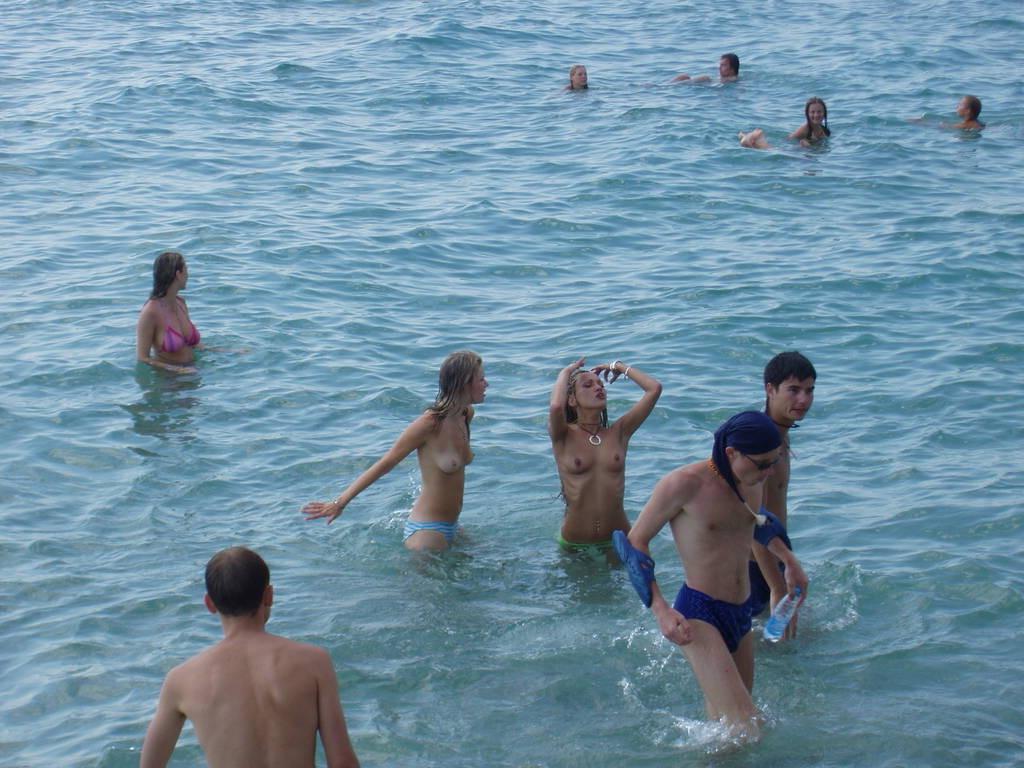 15P Gorgeous Russian nudist knows how to have some fun