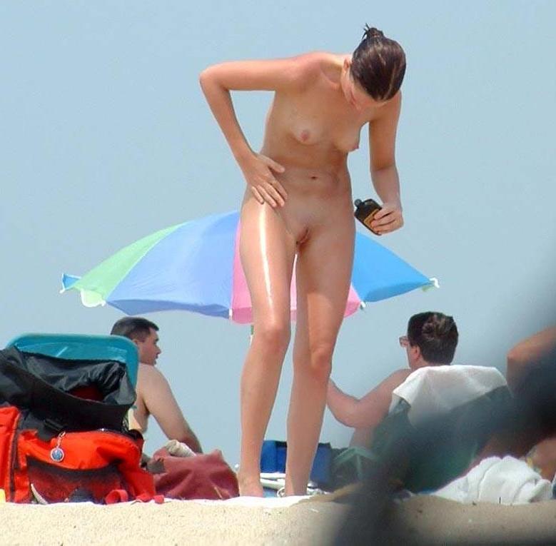 15P Gorgeous Russian nudist knows how to have some fun