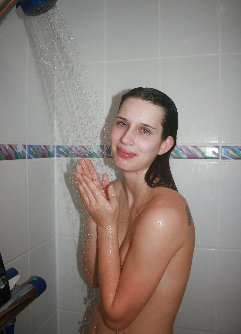 16P Shower 004