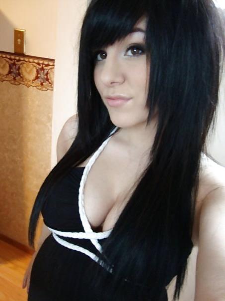 21P Black Hair big tits cutie