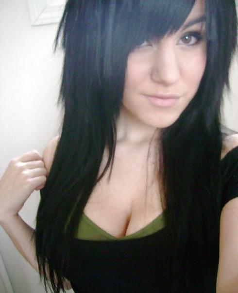 21P Black Hair big tits cutie