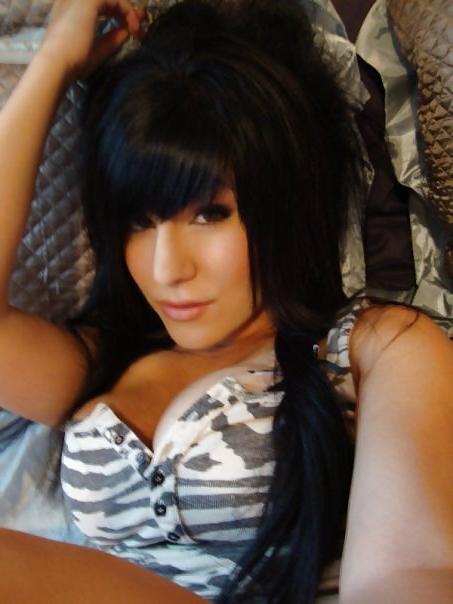 21P Black Hair big tits cutie