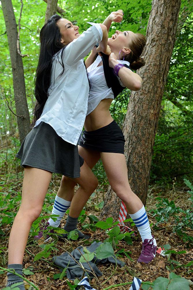 15P Two college hotties fighting in the wood and undressing