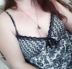 25P Friends' Cleavage