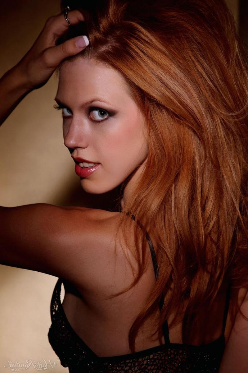 12P Slim redhead with nice titties