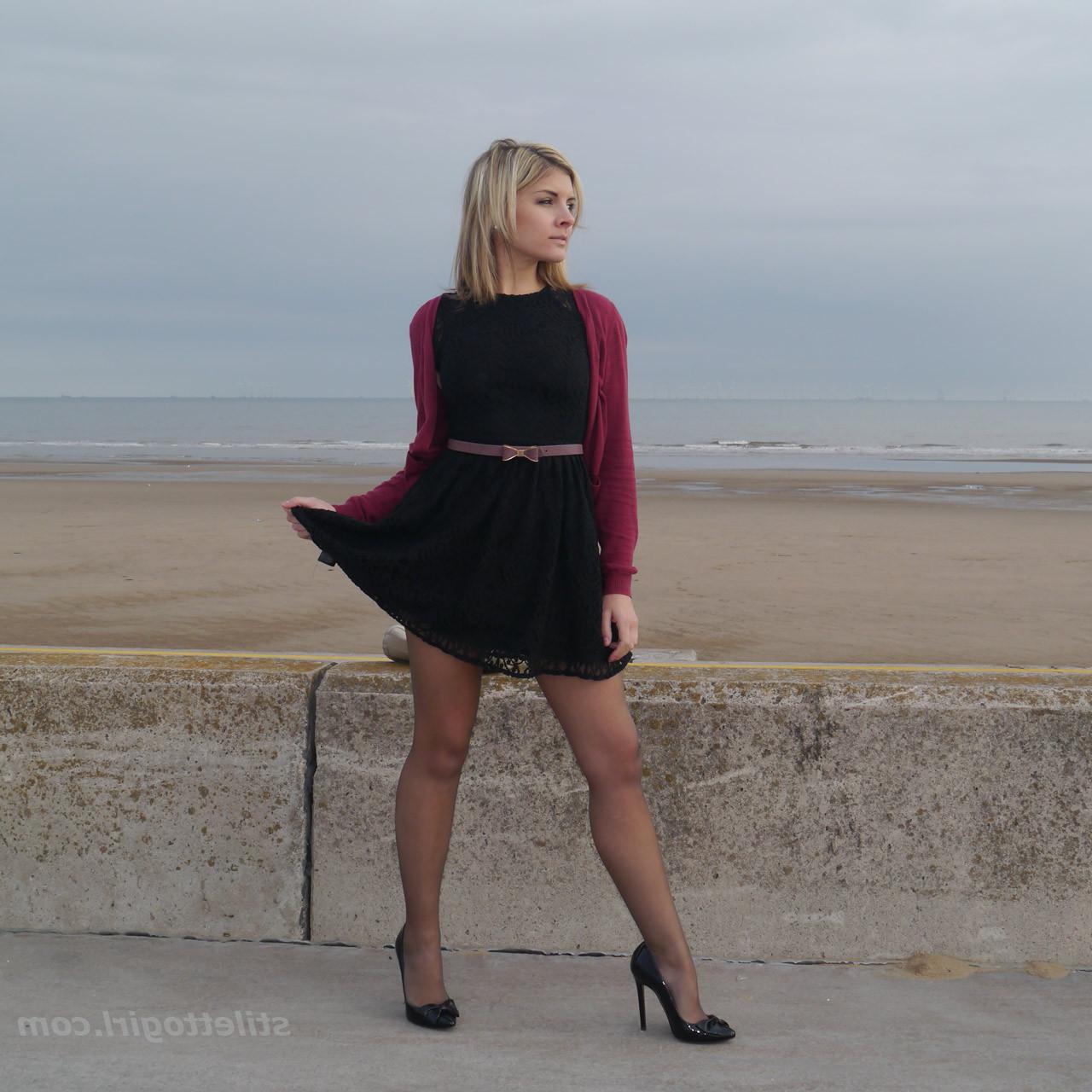 16P Gorgeous leggy blonde Naomi teases outdoors in a cute black summer dress sexy ny