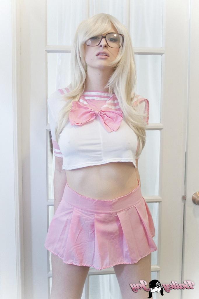 12P Naughty bookwhore Bailey Jay stripping