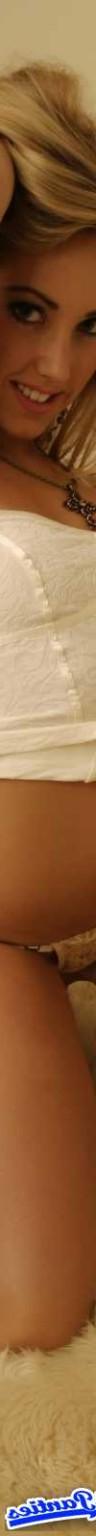 18P Peachez nude lace thong