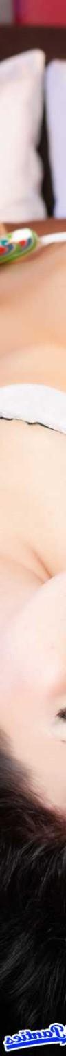 18P Reanna white lace thong on the bed