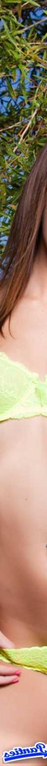 18P Kaydens lace panties outside