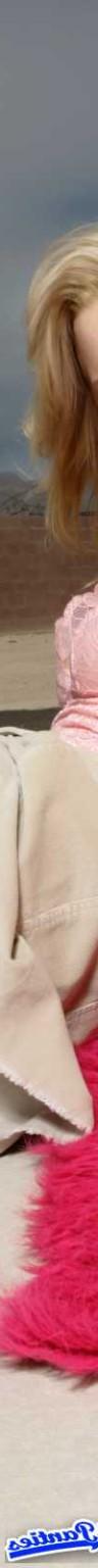 18P Jenny outside pink lace boy shorts