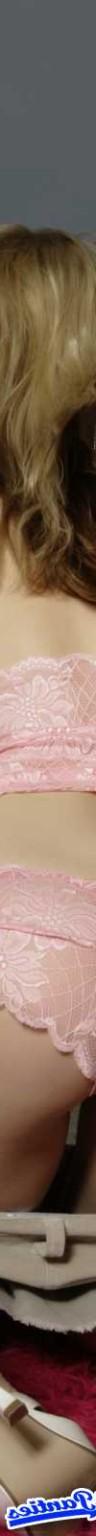18P Jenny outside pink lace boy shorts