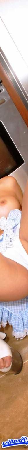 18P Daisy white panties in the kitchen