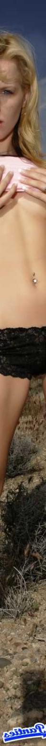 18P Jenny black lace panties outside