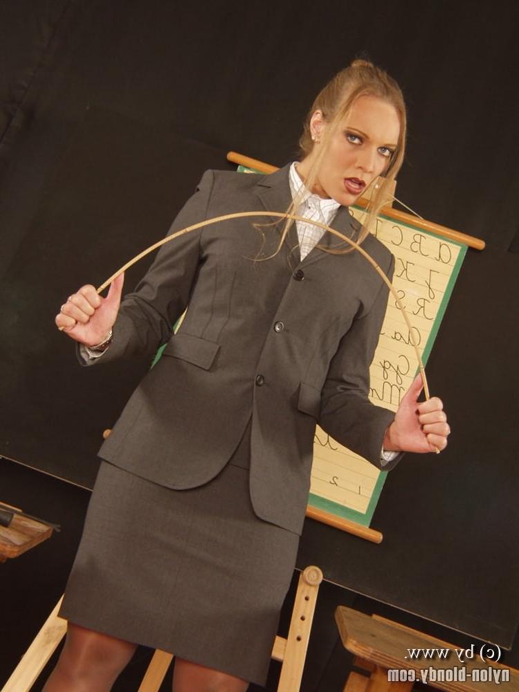 16P Miss lady Victoria Nash dominating in classroom