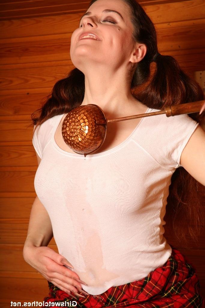 20P Sexy wet clothes girl in sauna