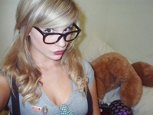 25P Hot British teens 5