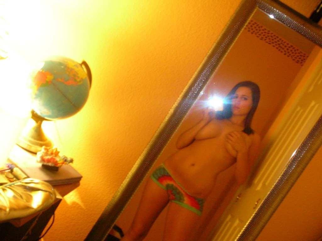 18P Brunettes with yummy knockers
