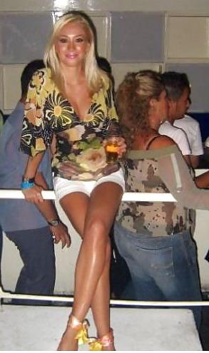 15P Turkish Girl