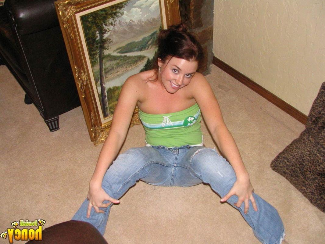 20P Amateur redhead teen