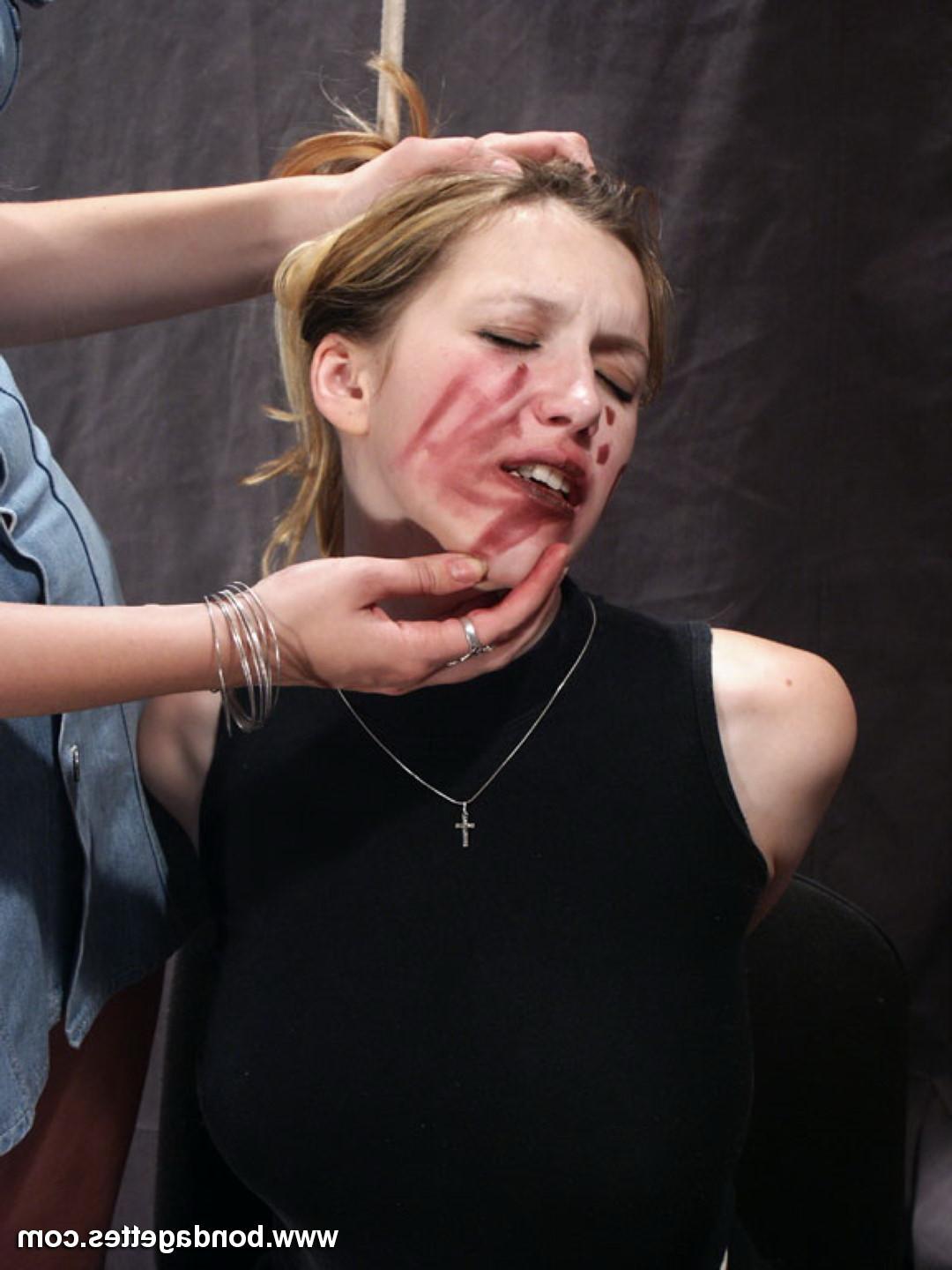 16P Amateur subbie Isanne is bound up by her cruel Mistress and then