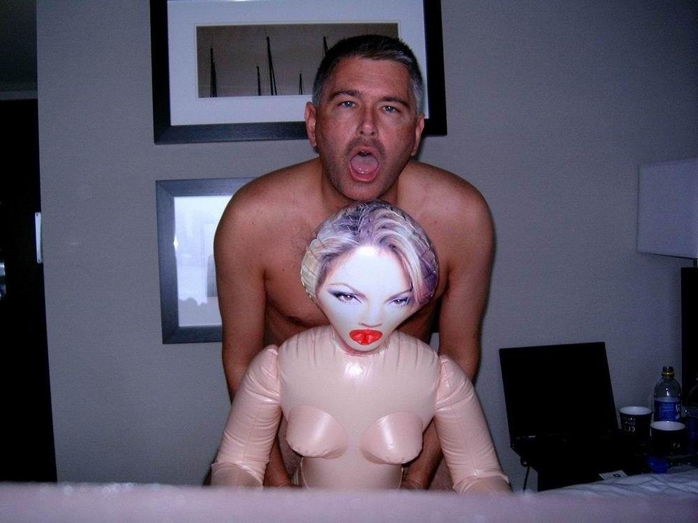 18P Real doll gets fucked by kinky guy