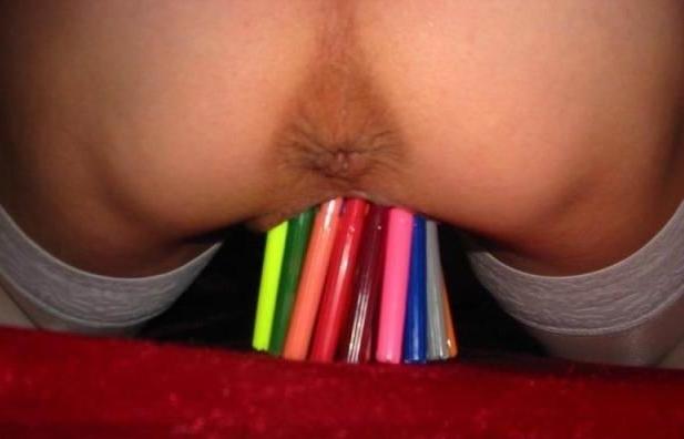 15P extreme pussy stretching and insertions