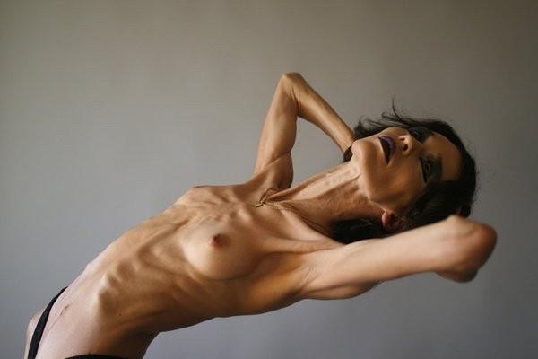 18P Skinny beauties