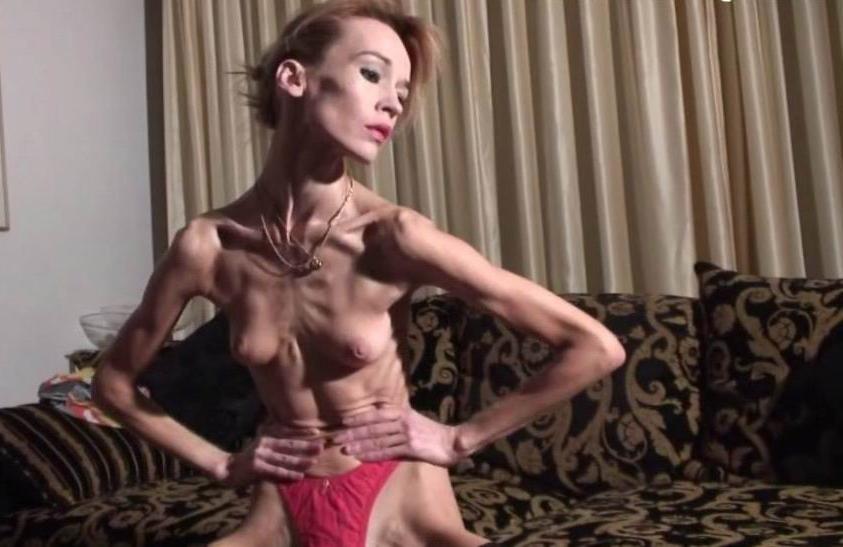 18P Skinny beauties
