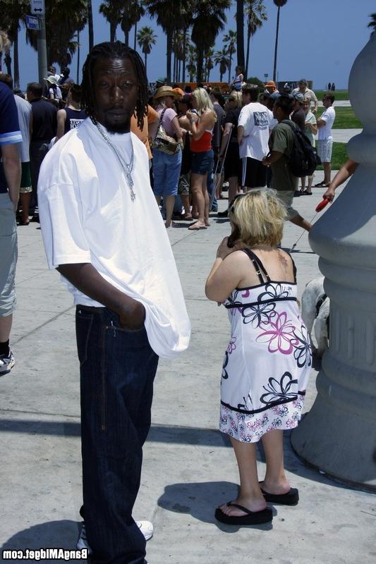 15P Midget Stella Takes On A Huge Black Cock