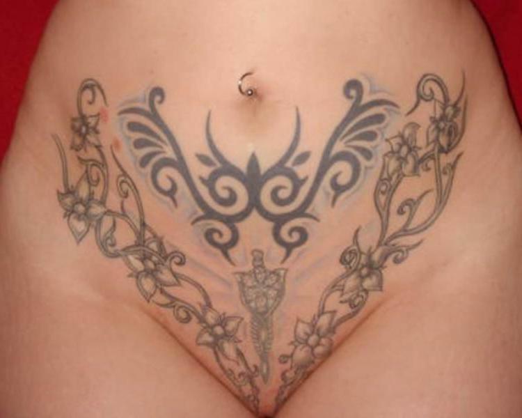 13P Extreme tattoo and piercing