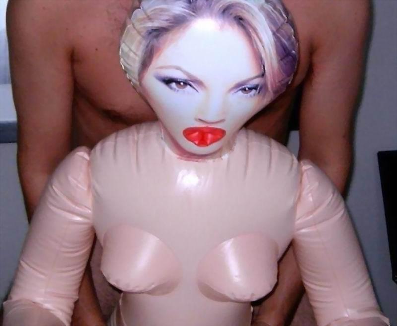 16P Sex with real dolls