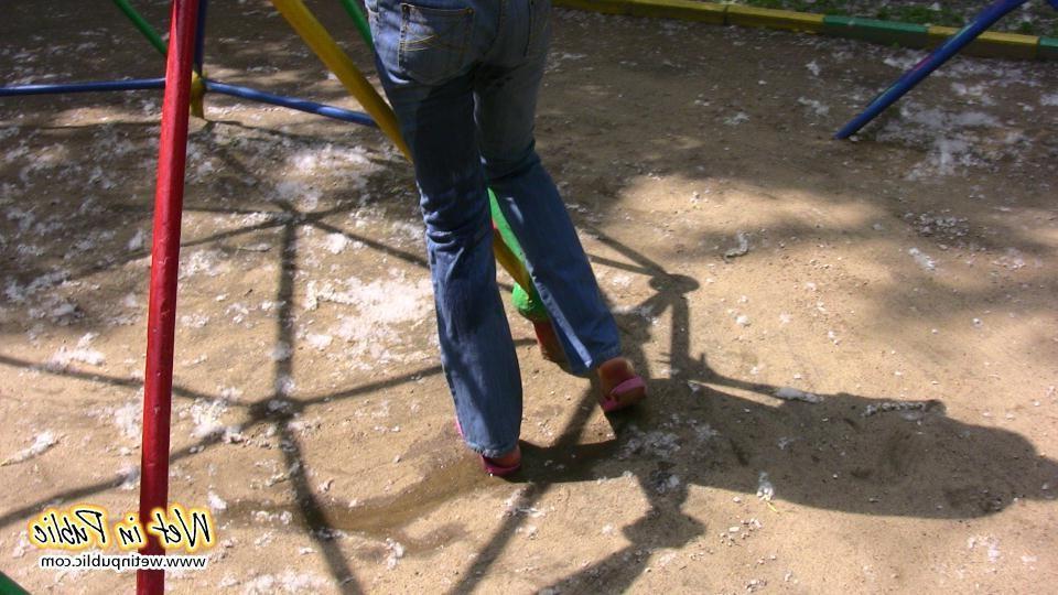16P Cutie finds no better place to wet her pants than this quiet playground