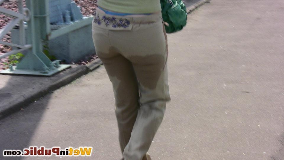 14P Passersby are shocked to see this redhead change after public wetting
