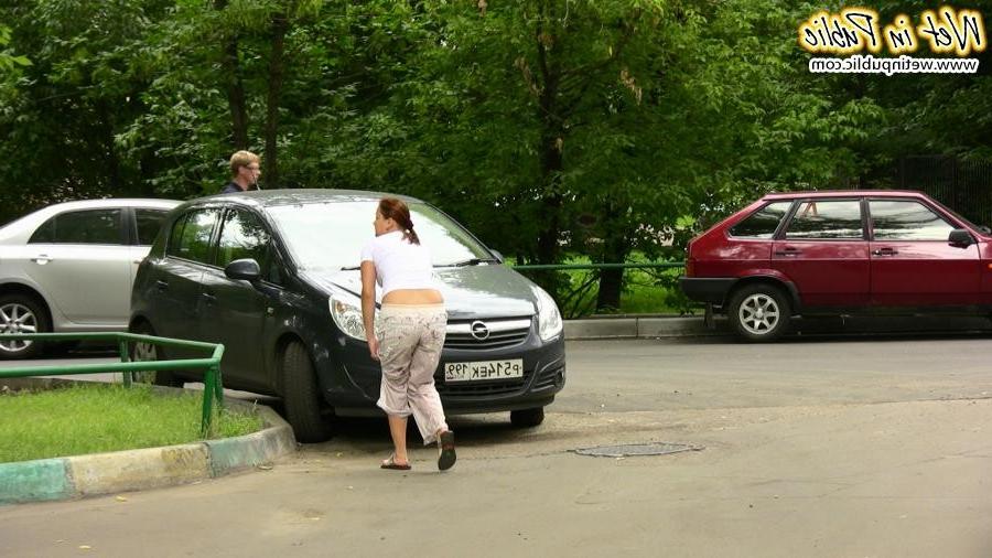 15P Confused babe desperately tries to hide her public pissing disgrace