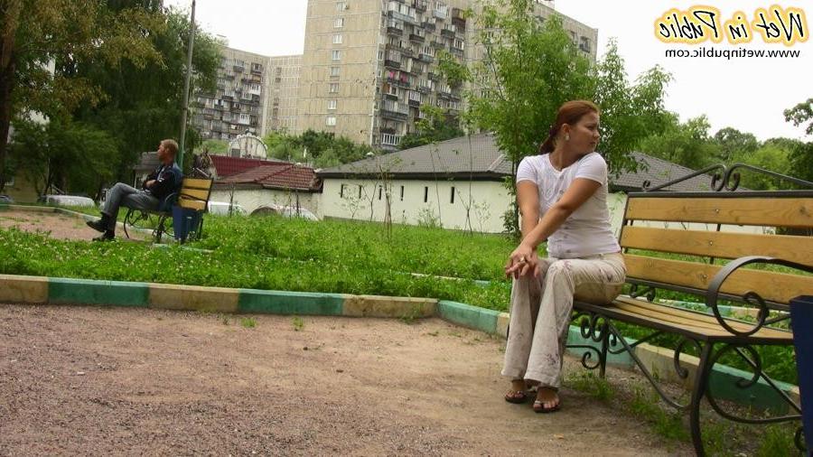 15P Confused babe desperately tries to hide her public pissing disgrace