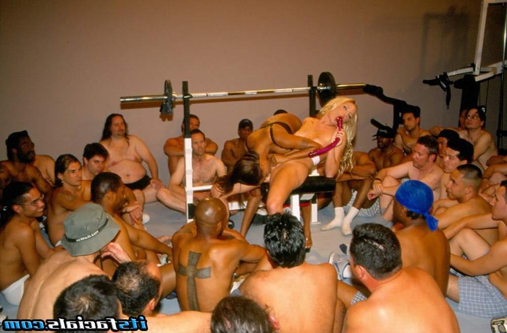 16P Blonde and black babes messy cumshot bukkake