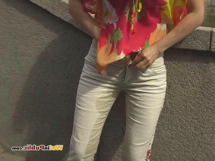 15P Totally pee-soaked jeans and shaven pussy of an ablush public pisser